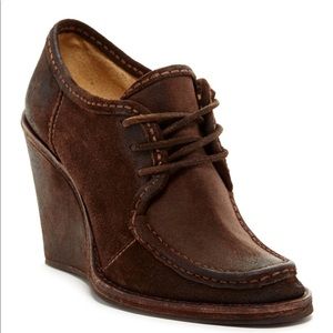FRYE Carolina Lace Up Wedge Ankle Boots.